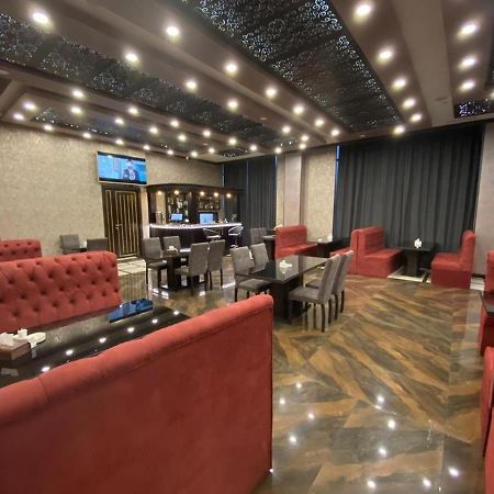 Vg Hotel Jerevan Eksteriør bilde